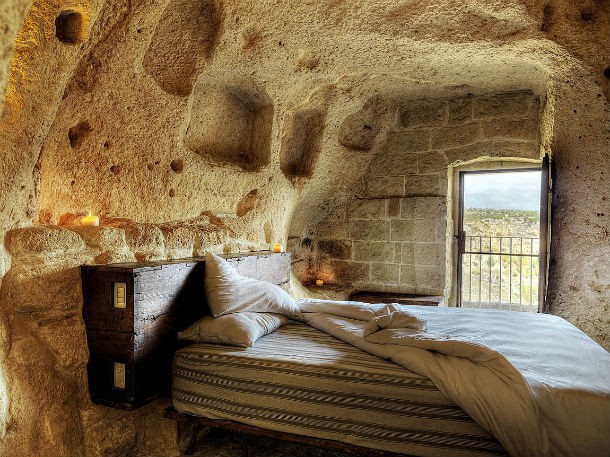 Le-Grotte-Della-Civita15