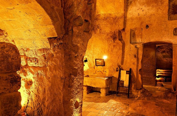 Le-Grotte-Della-Civita20
