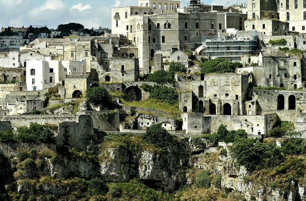 Le-Grotte-Della-Civita27