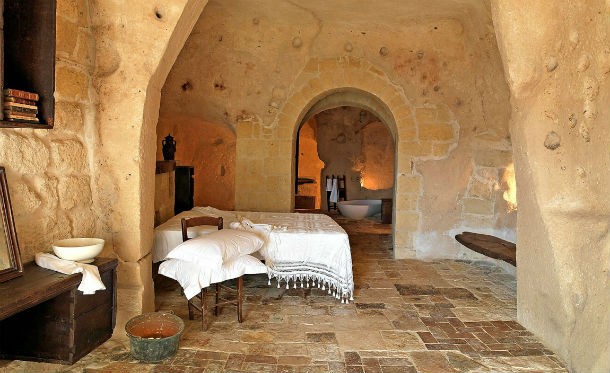Le-Grotte-Della-Civita8