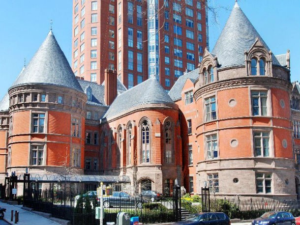 casas de sonho: capela transformada em mansão em plena manhattan (fotos)