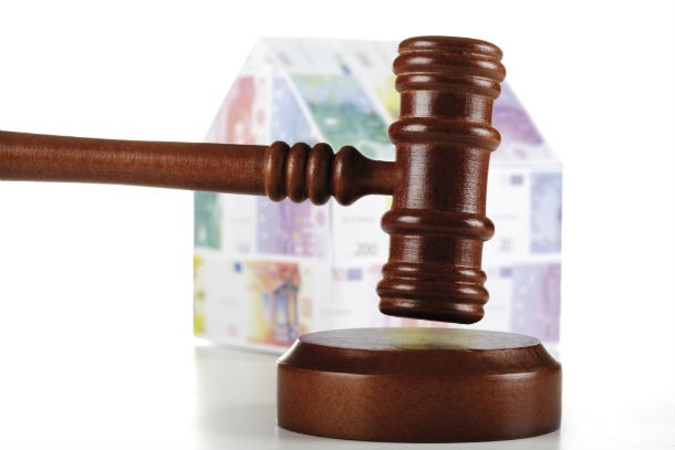 leilões vão realizar-se nos dias 7 e 9 de maio estradas de portugal leva terrenos e imóveis a leilão
