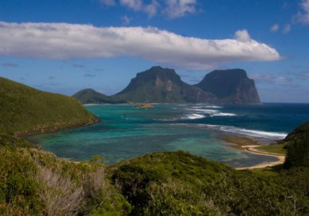 vista panorâmica de uma das dez melhores ilhas do mundo 6