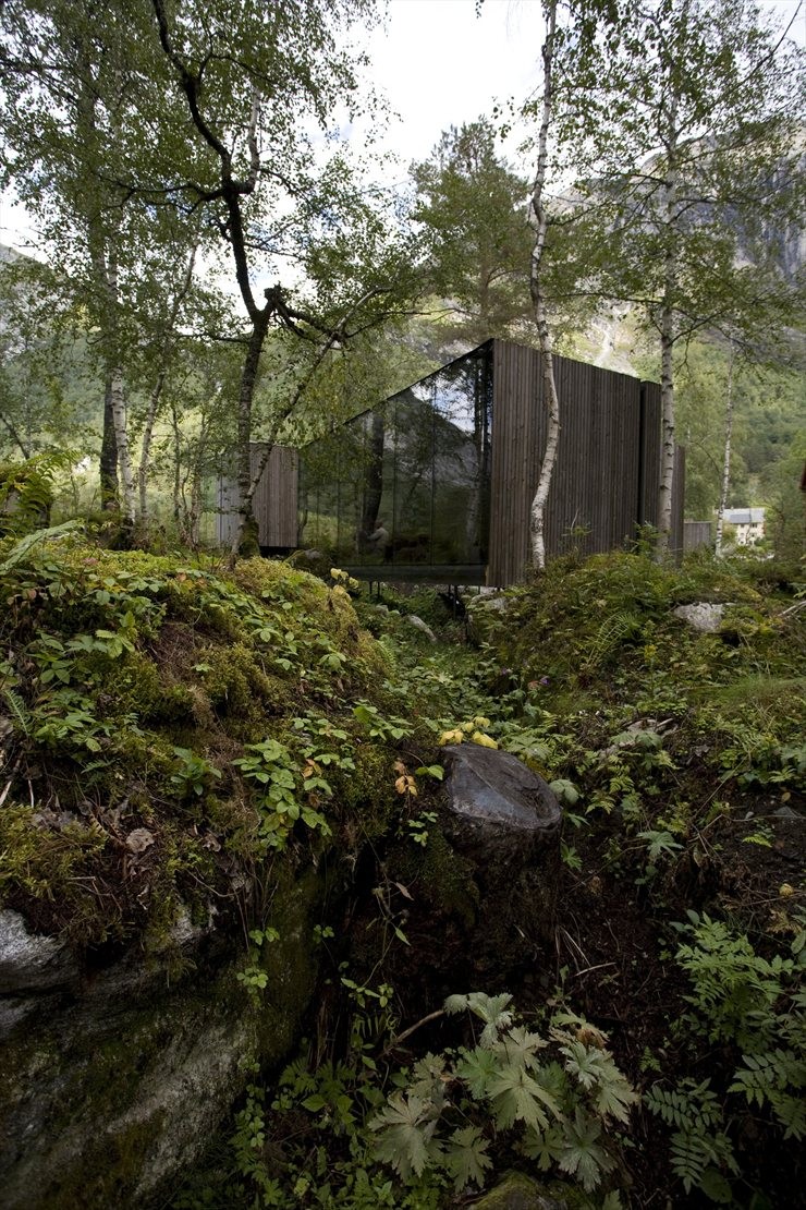 lllandscapehotel22