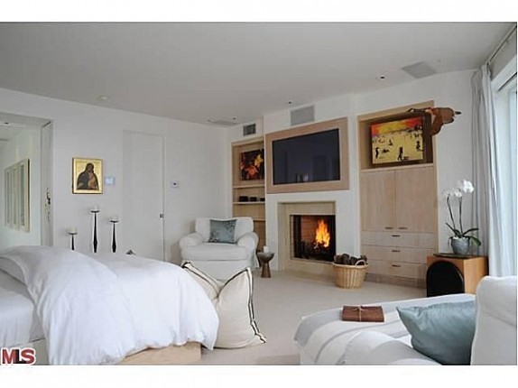 Jim-Carrey-front-deck10