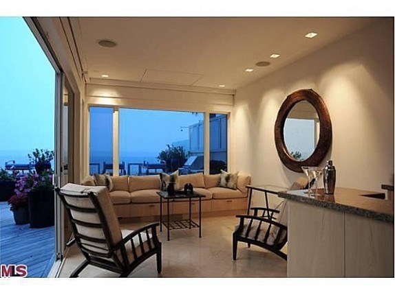 Jim-Carrey-front-deck5