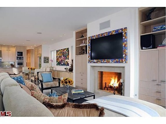 Jim-Carrey-front-deck6