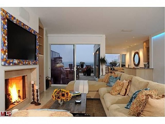 Jim-Carrey-front-deck7