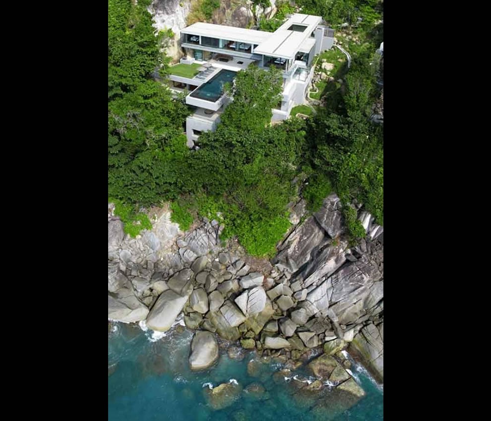 Cliff-home-with-infinity-pool-in-Thailand-