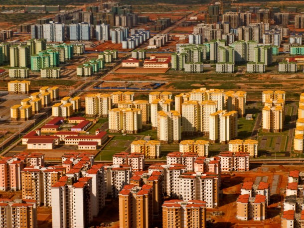 vista parcial da cidade de kilamba kilamba, a cidade-fantasma de luanda