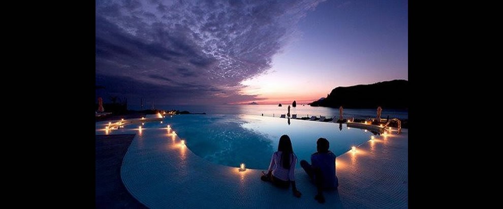 Therasia-Resort-is-located-in-Volcano-one-of-the-jewels-of-the-Aeolian-Islands