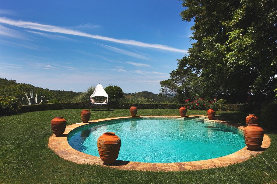 Luxury-Italian-Castle-Tuscany-00