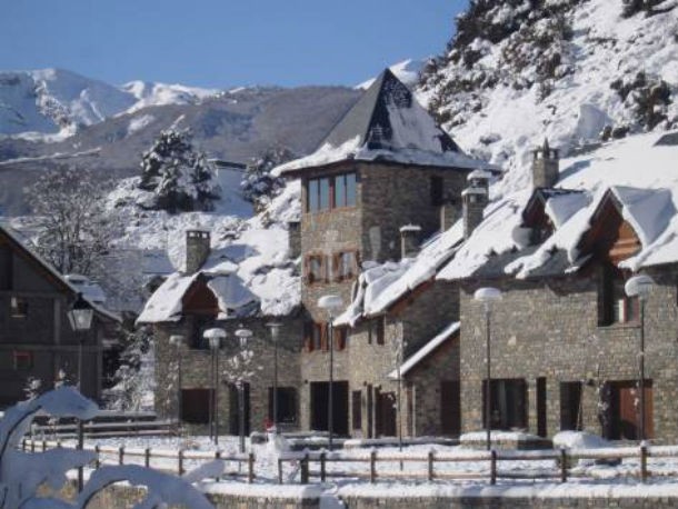 As melhores casas para arrendar na neve em Espanha nas próximas “mini férias” (fotos) 