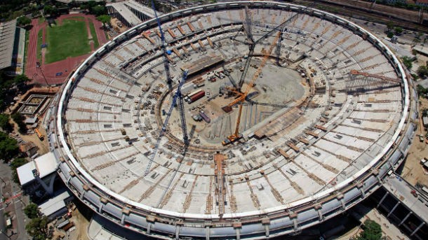 vista aérea das obras que estão a ser realizadas no estádio maracanã (foto: espn.com.br) obras no estádio maracanã estão 75% concluídas