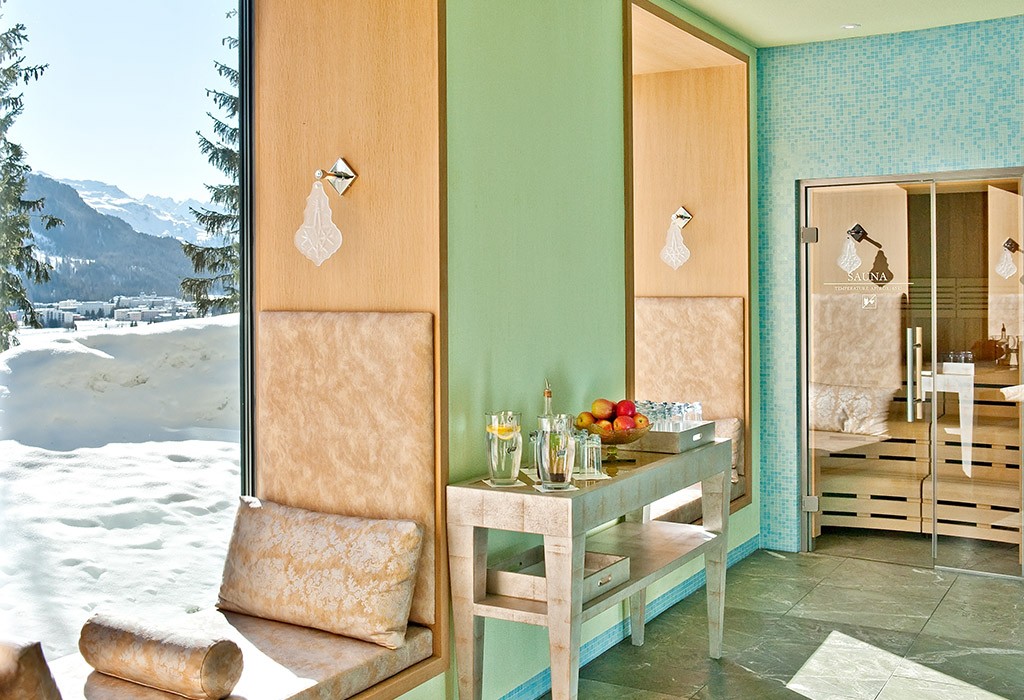 spa__0000s_0000_Carlton_Wellness_008