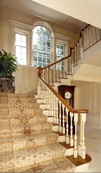 the-home-has-a-total-of-32-rooms