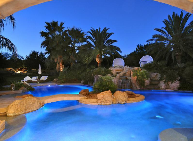 www.sothebysrealty.com_2012-12-12_13-34-23