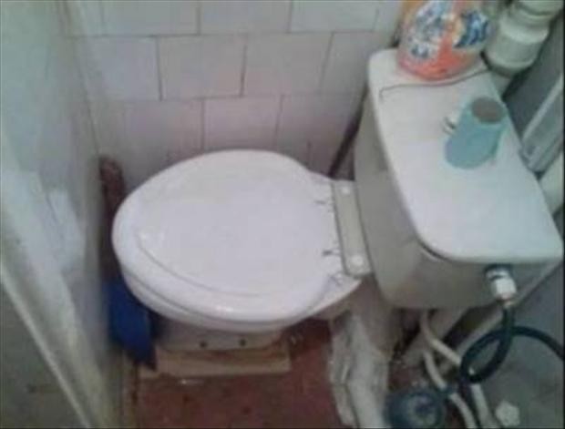 as 13 maiores trapalhadas vistas numa casa de banho (fotos)