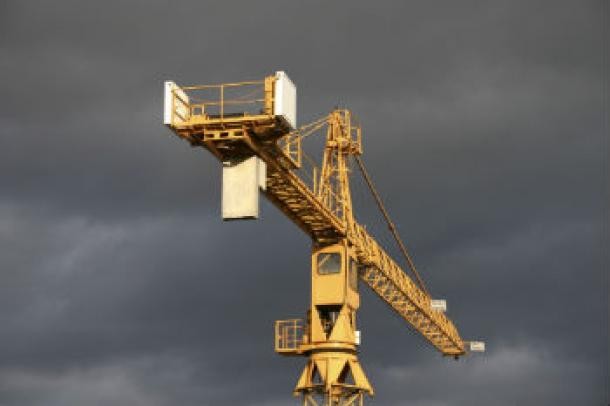 novas encomendas à construção caem 25% em 2012 