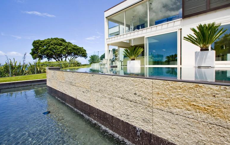 www.sothebysrealty.com_2013-3-13_16-33-21