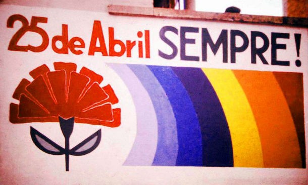 celebra-se amanhã o 39º aniversário do 25 de abril 25 de abril: as exposições, os concertos e o fogo-de-artifício