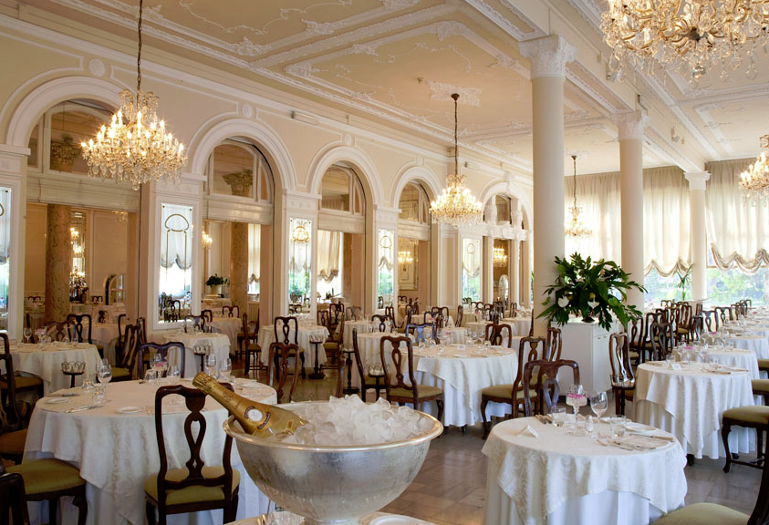 FireShot_Screen_Capture_019_-_Grand_Hotel_Rimini_albergo_5_stelle_lusso_riviera_romagnola_-_Phot