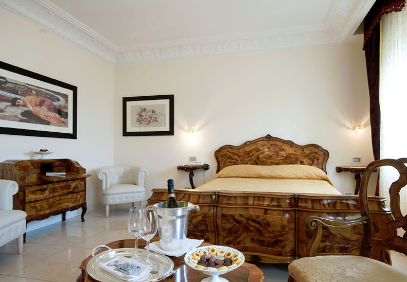 FireShot_Screen_Capture_048_-_Grand_Hotel_Rimini_albergo_5_stelle_lusso_riviera_romagnola_-_Phot