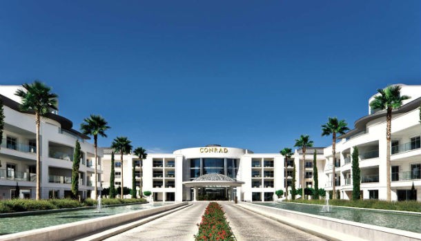 hilton prepara abertura de hotéis em óbidos e alvor