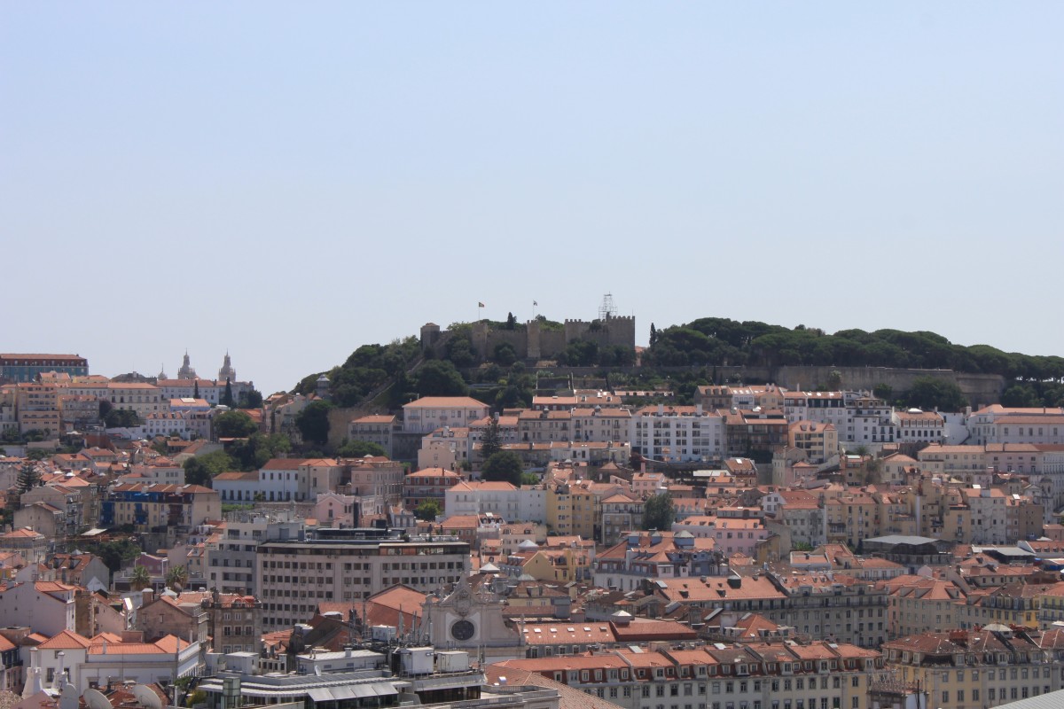 lisboa quer adoptar sistema de incentivo à reabilitação que já atribuiu 100 licenças no porto