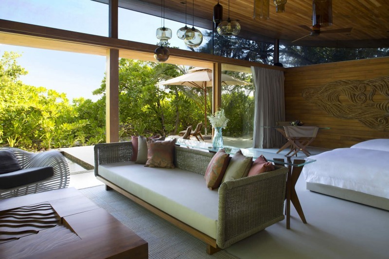 Coco-Prive-Kuda-Hithi-Island-13-800x533