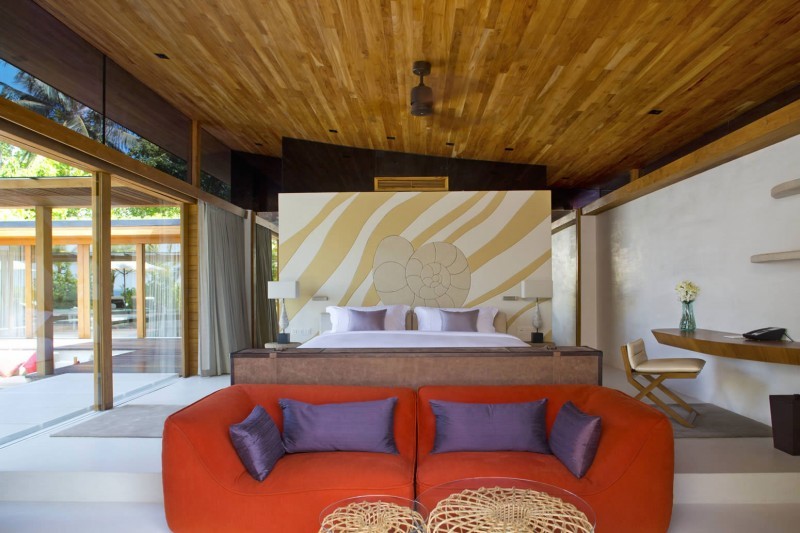 Coco-Prive-Kuda-Hithi-Island-14-800x533