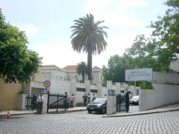 hospitais de lisboa reconvertidos em hotéis e apartamentos de luxo
