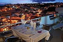 as 12 melhores casas de férias com vista para o mar em portugal (fotos)