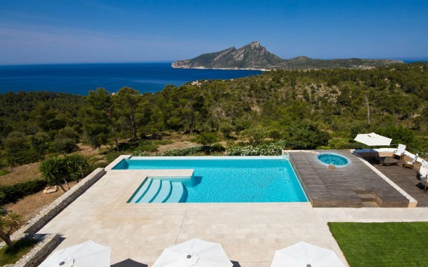 casas luxuosas com piscinas de horizonte infinito (fotos)