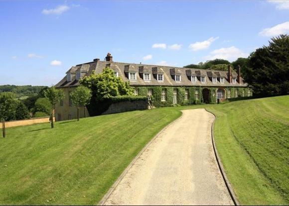 mansion-robbie-williams-inglaterra1