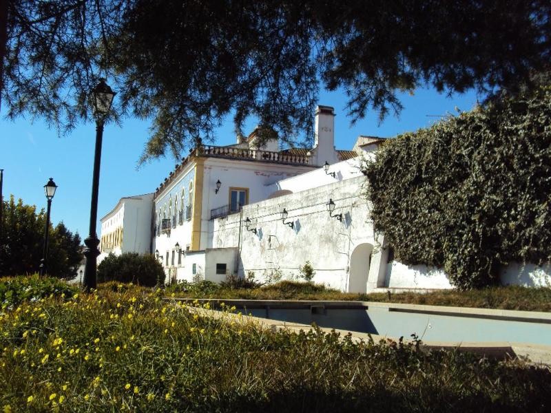 Palácios, castelos e museus à venda em Portugal (fotos)