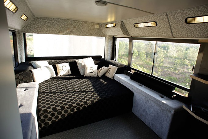 Israeli-Public-Bus-Transformed-Into-Luxury-Home-4