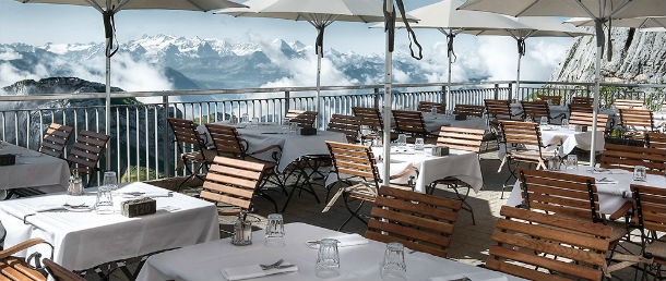 Aussicht-Terrasse-Hotel-Pilatus-Kulm