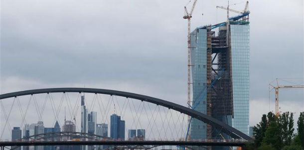Previa-se que a nova sede do BCE custasse 500 milhões de euros Nova sede do BCE em Frankfurt vai custar 1,15 mil milhões