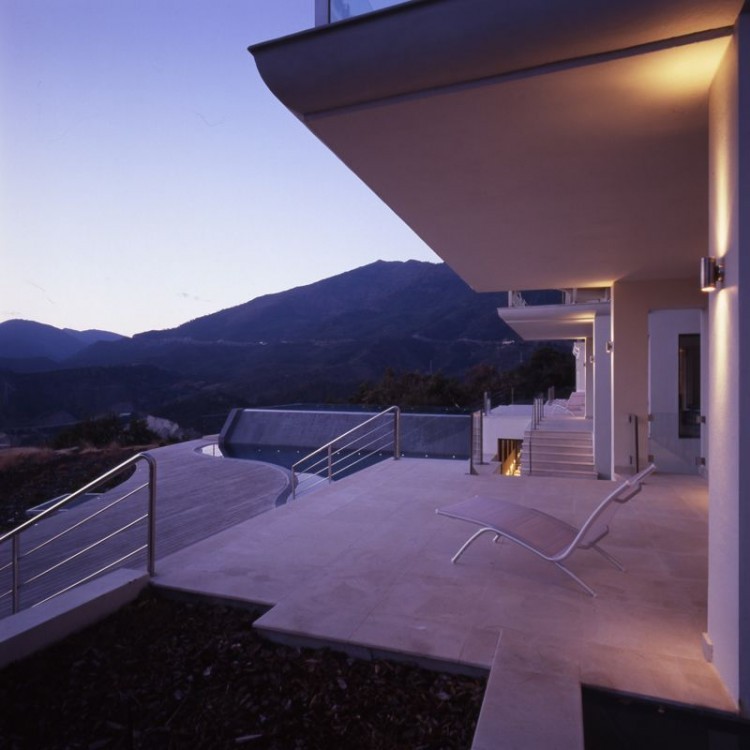 Zagaleta-House-01-7-750x750