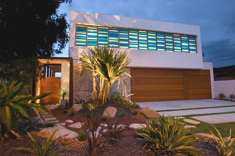 Luxury-Home-Gold-Coast-Australia-Adelto-01