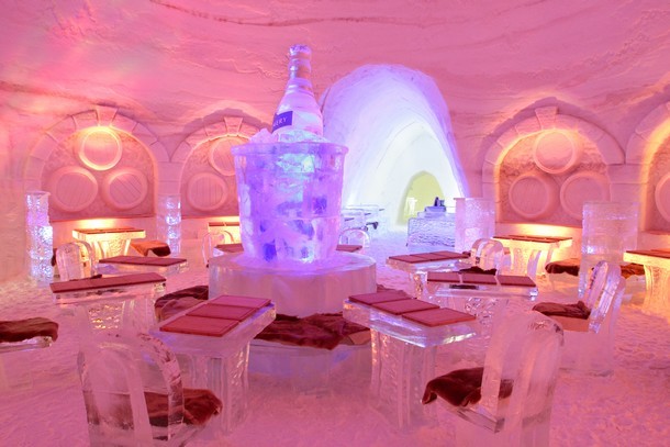 ice-hotel-montreal-9