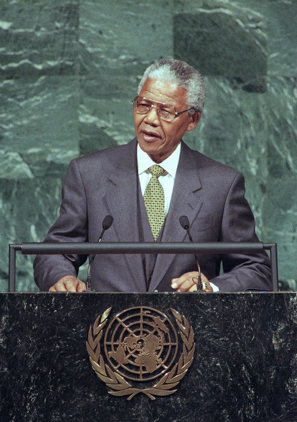 nelson_mandela_discursa_na_49a_assembleia_geral_das_nacoes_unidas_a_3_de_outubro_de_1994