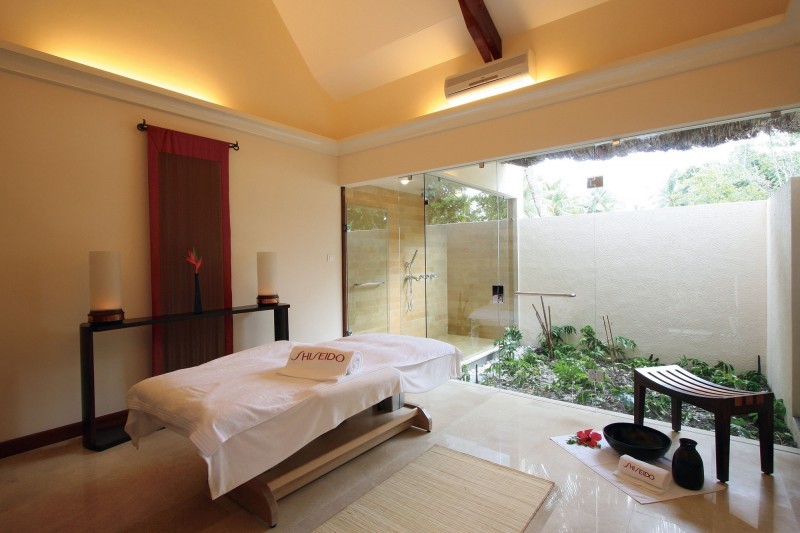 Constance-Lemuria-Seychelles-39-800x533