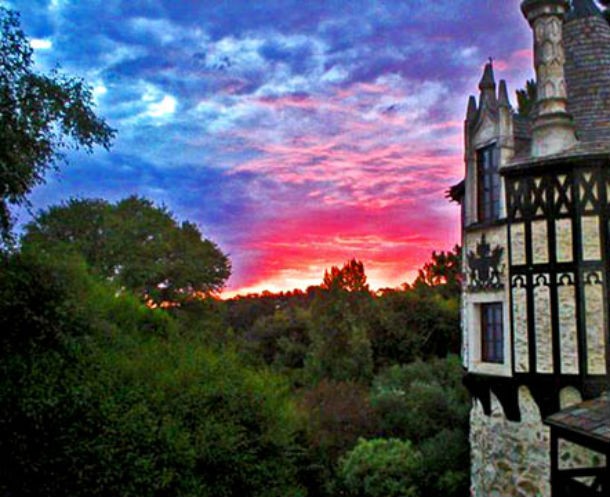 large_gallery_06-west_tower_sunset_25av07a