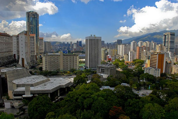 Venezuela: proprietários obrigados a vender casas arrendadas há 20 anos