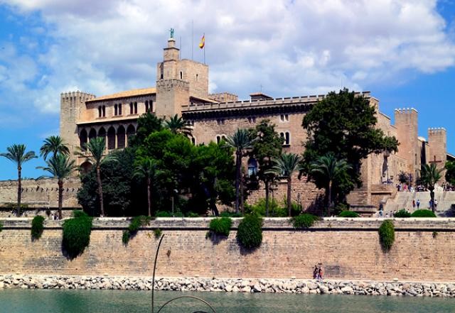 Proclamação de Felipe VI: estes são os palácios reais que vai herdar o novo rei (fotos)