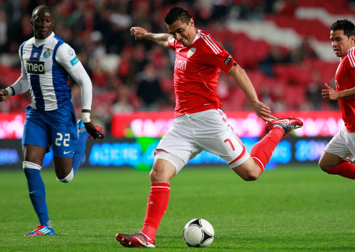 Benfica, Sporting e Porto atingidos por crise no BES