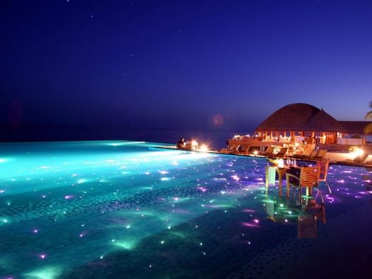 14 piscinas nas quais devias tomar banho pelo menos uma vez na vida (fotos) 