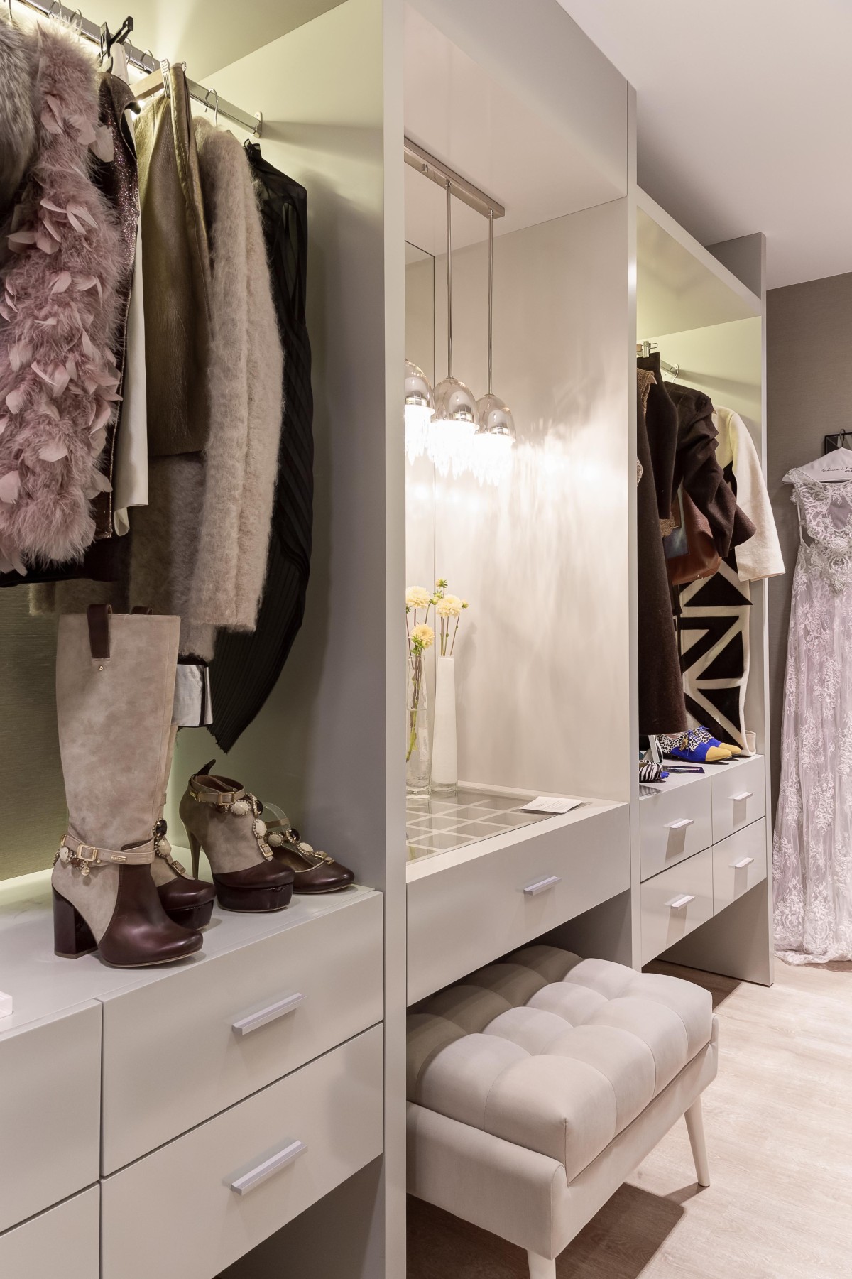 3.closet_casa_ideal14_por_atelier_as_duas_por_tres